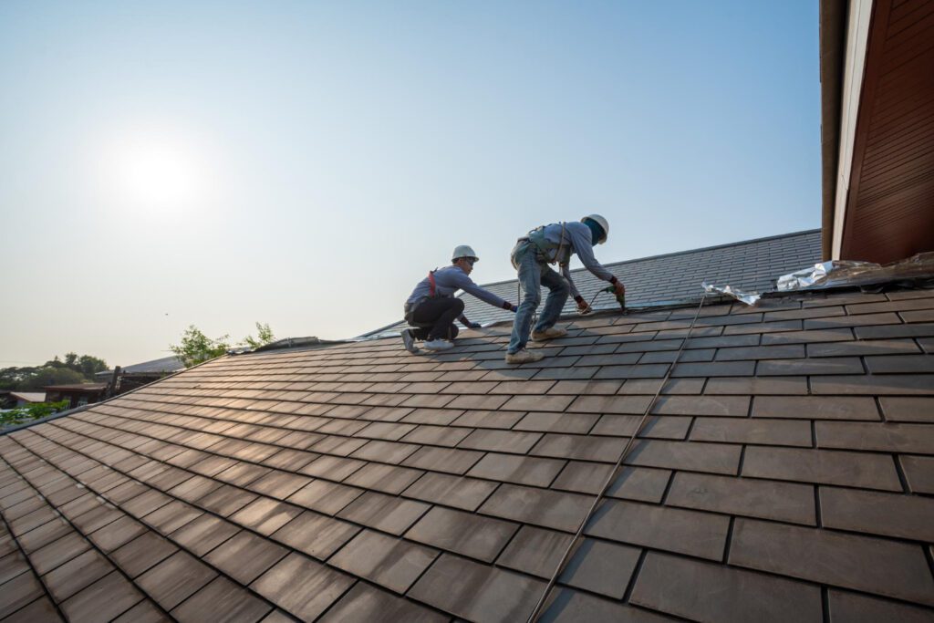 best roofing material Quebec winters