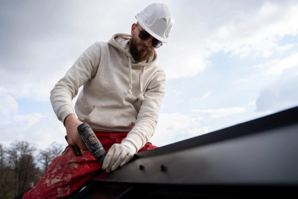 elastomeric membrane roofing Quebec